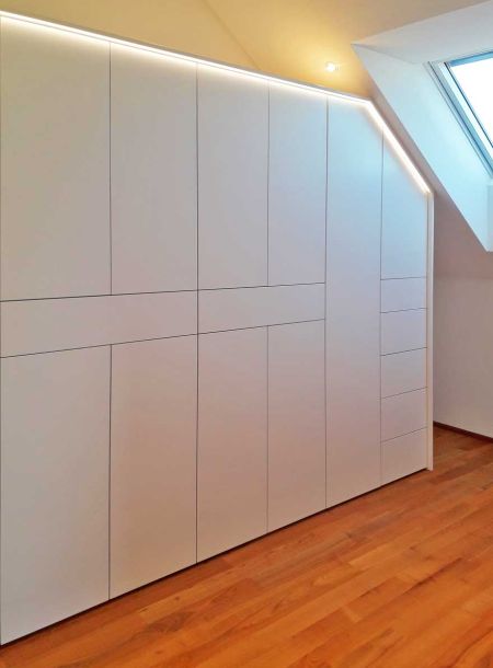 Küchentisch mit Barhocker